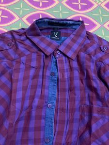 Shirt By Van Heusen