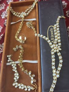 Beautiful Kundan  Hand  Set with ring