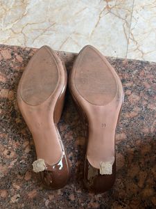 Stylish Brown Pointed Toe Mules