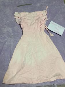 Chic Pastel Pink Midi Dress32