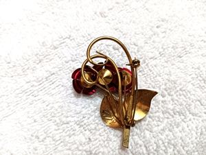 Broches Very Old