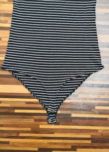 Mock Neck Slim Striped Body Suit