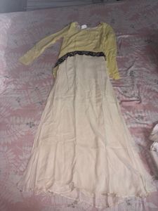 Elegant Ethnic Gown From Kalighata