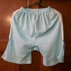 Set of 10 Athletic Shorts with White Stripe