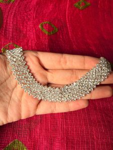 Stunning Crystal Necklace &amp; Earrings Set