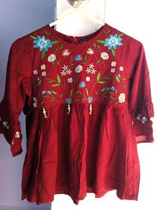 Girls' Embroidered Floral Top