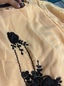 Elegant Peach Kurta with Floral Embroidery