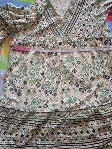 Bohemian Print Kurta with V-Neck