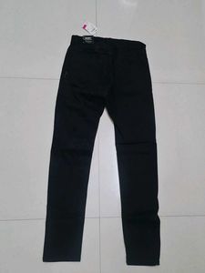 Black skinny jeans
