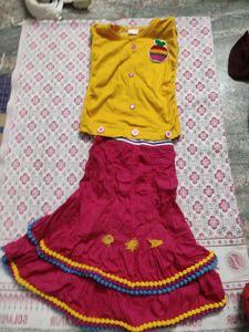 Girls Top And Skirt