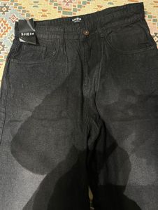 SHEIN Men’s Black Wash Jeans