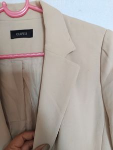 BEIGE BLAZER FOR WOMEN