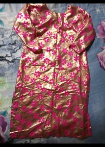 Stunning Pink Floral Kurta size:s,m