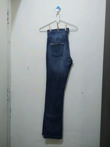 Li Mid Rise Straight Fit Blue Denim Pant