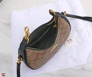Coach jonie slingbags