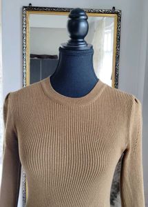 Ribbed Knit Long Sleeve Top