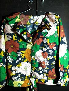 Retro Floral Print Blouse
