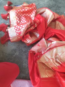heavy 💕 wedding Banarasi ♥️ red  saree🔥