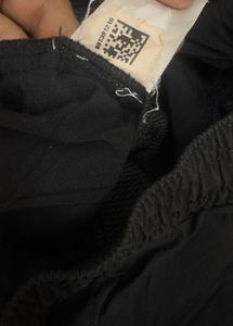L-XL orginal The North Face Black Shorts