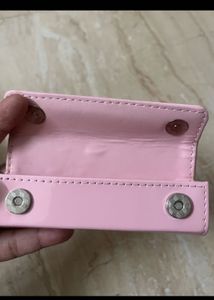 new L'Oreal Paris lipstick/lipgloss holder