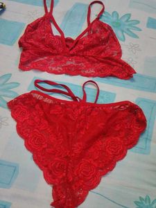 Red Lace Set