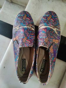 Patterned Slip-On Shoes