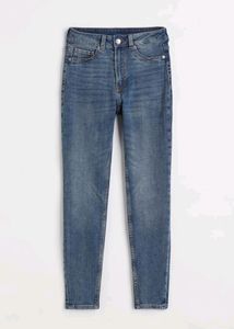 H&amp; M Blue Jeans