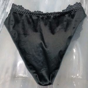 30 32 Size Black Look 🥰