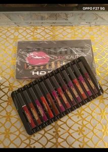 HUDA BEAUTY Non-Transfer Liquid Lipstick Set