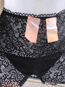 Lace High-Waist Briefs