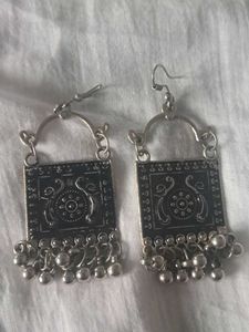 Oxidized Silver Choker Necklace with Earrings
