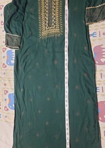 Sarara Suits