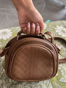 leather brown sling bag 💼