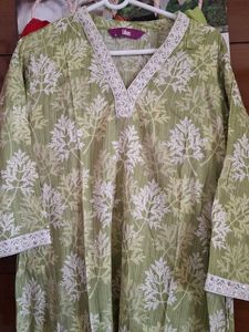 Stylish Green Leaf Print Kurta