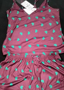Cute Maroon Heart-Print 💚 Cami Top &amp; Shorts Set