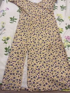 Cute Floral Print Midi Dress (length-40inch)