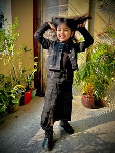 Trendy Black Denim Outfit for Girls