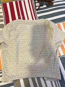 Very Cute H&amp;M Crop Top