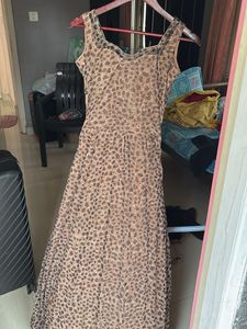 Elegant Leopard Print Maxi Dress