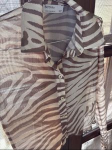 SALE DROP BERSHKA zebra printed sheer shirt