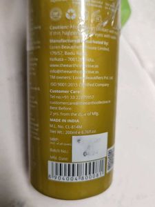 The Earth Collective Nourishing Hair Cleanser in a