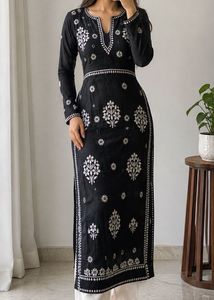 Elegant Black Embroidered Kurta