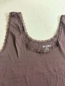 Zudio Ribbed Lace bow Tank Top