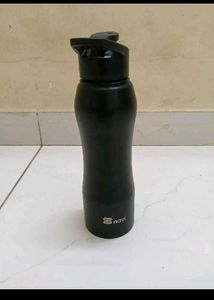 Stainless steel sipper water bottle