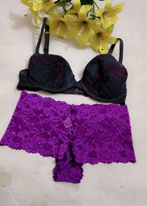 Very Sexy And Beautiful Bra With Penty