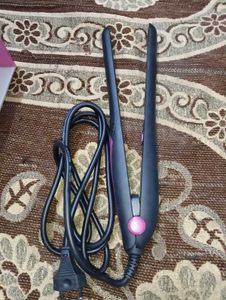 Nova Hair Straightener