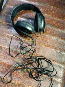 Black Over-Ear Headphones