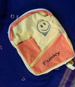 Two Kid Cute Bag.one eye Is Missing.runner Change.