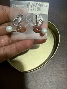 Elegant Pearl &amp; Crystal Earrings