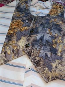 It Is a 3 Piece Set For Boys